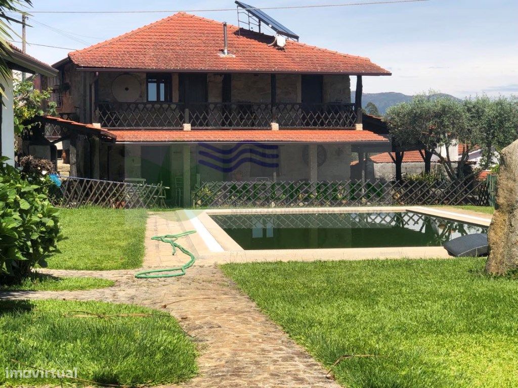 3 bedrooms Villa in Couto de Esteves, Portugal No. 258001