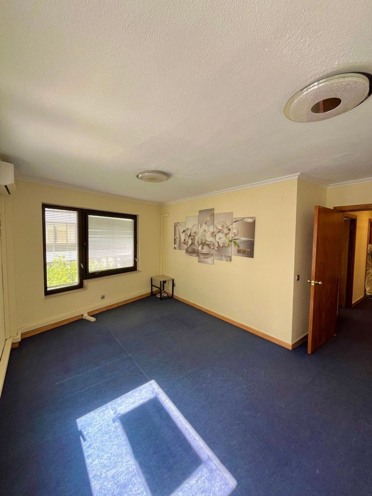 86m² Office in Marbella, Spain No. 155763