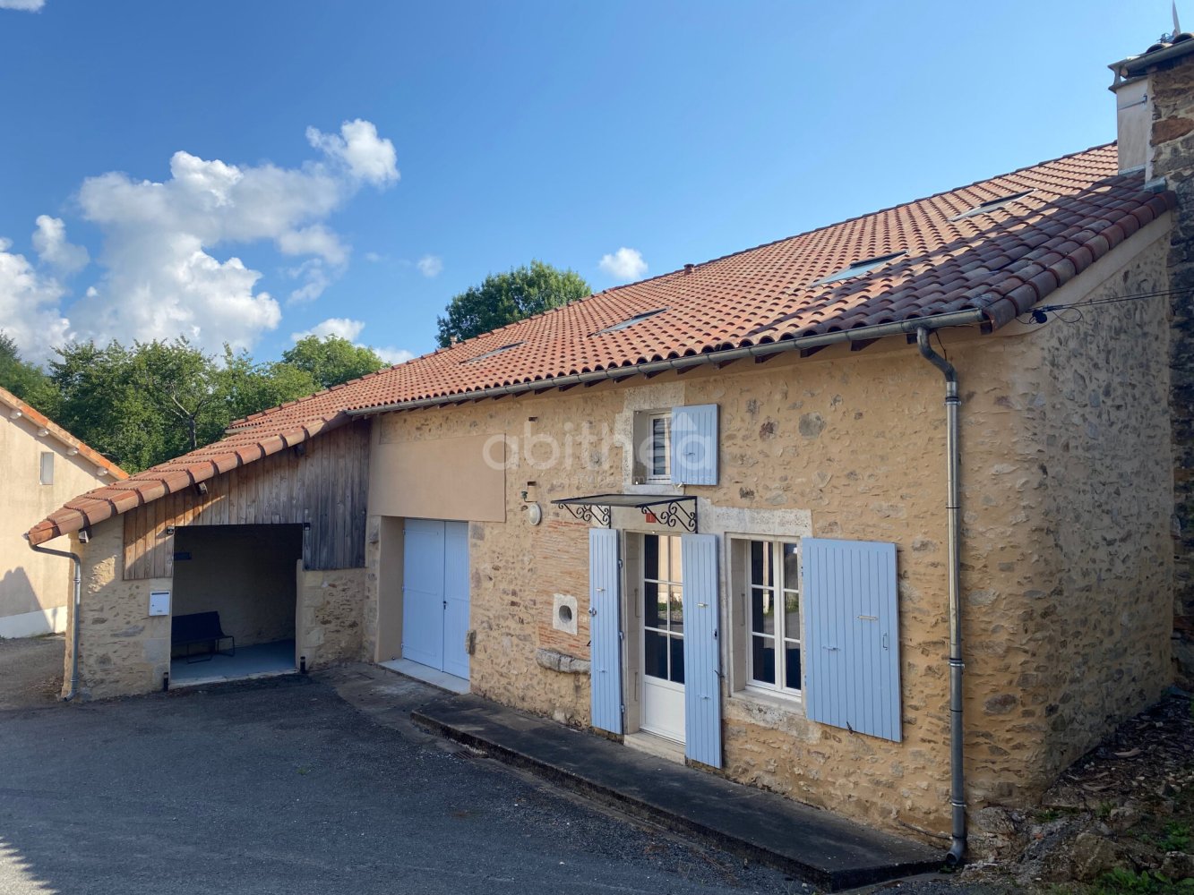 3 Schlafzimmer Haus in Charente, France, Nr. 308852