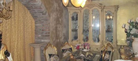 6 rooms House in Mezzana Bigli, Italy No. 64282 12