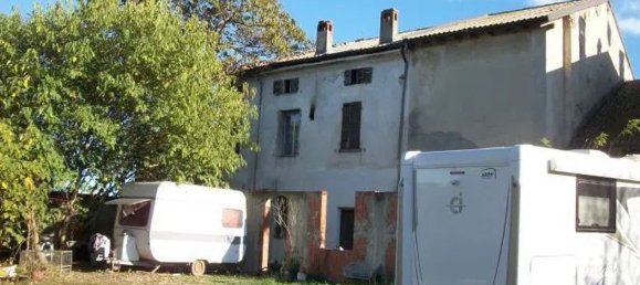 6 rooms House in Mezzana Bigli, Italy No. 64282 10