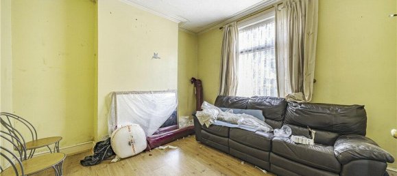 3 Schlafzimmer Haus in London, United Kingdom, Nr. 7681 10