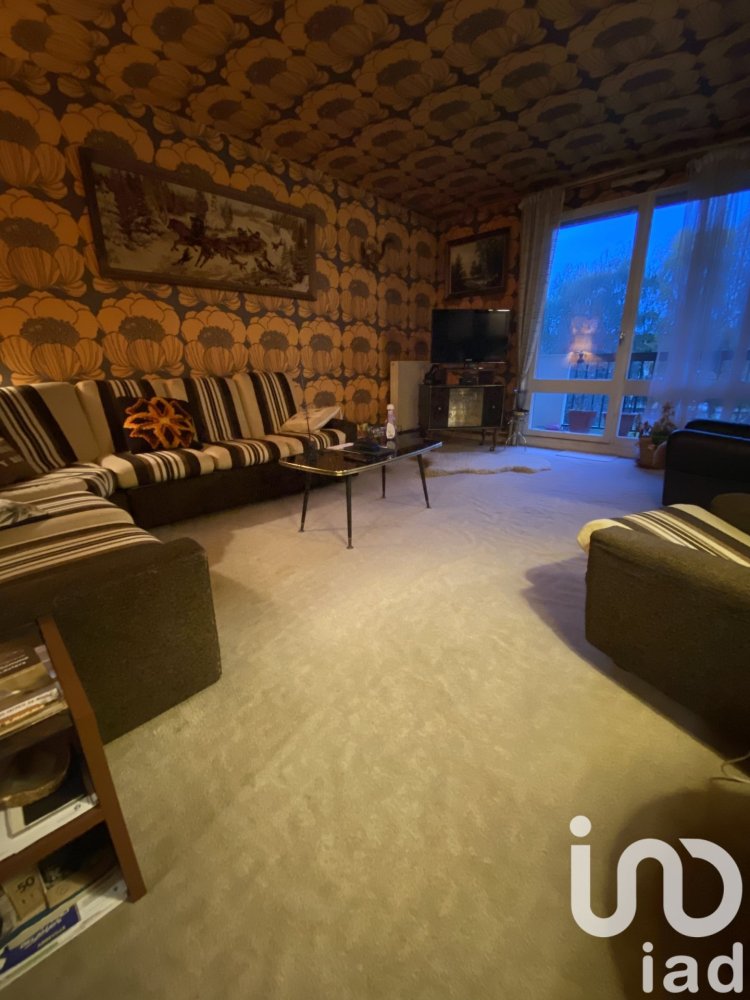 Apartamento de 2 dormitorios en Abbeville, France No. 155949