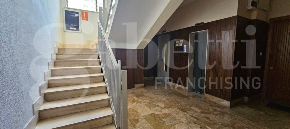 3 Schlafzimmer Wohnung in Palermo, Italy, Nr. 324352 5