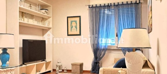 2 bedrooms Apartment in Carrara, Italy No. 192639 4