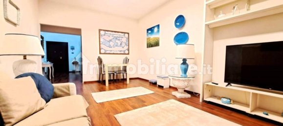 2 bedrooms Apartment in Carrara, Italy No. 192639 2