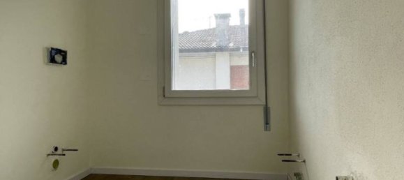 3 غرف نوم فيلا في Bassano del Grappa, Italy رقم 163782 6