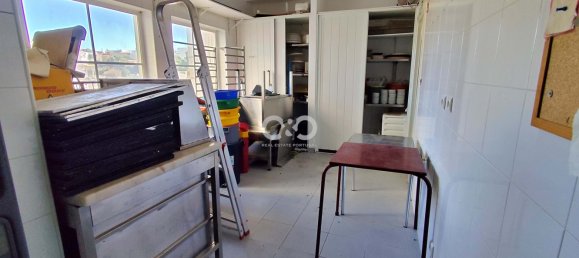 128m² Commercial property in Lagos, Portugal No. 308831 13