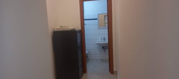 2 bedrooms Apartment in Rome, Italy No. 70128 9