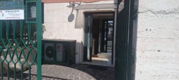 2 bedrooms Apartment in Rome, Italy No. 70128 14