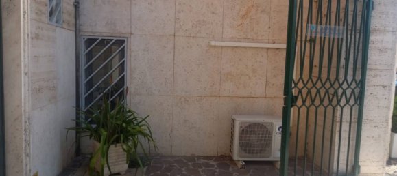 2 bedrooms Apartment in Rome, Italy No. 70128 18