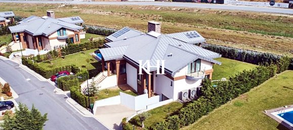 Villa 8+9 in Istanbul, Turkey, Nr. 5045 2