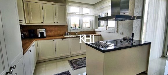 Villa 8+9 in Istanbul, Turkey, Nr. 5045 5