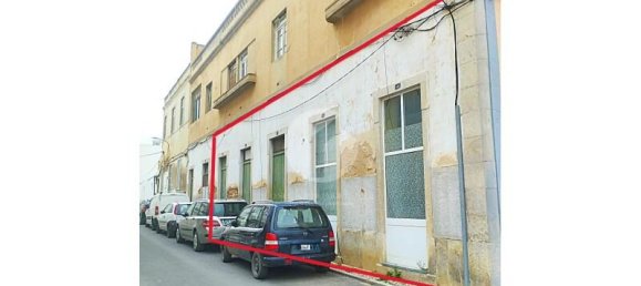 113m² Commercial property in Olhao, Portugal No. 278831 2