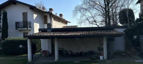 2-salle Villa à Erba, Italy No. 3265 3