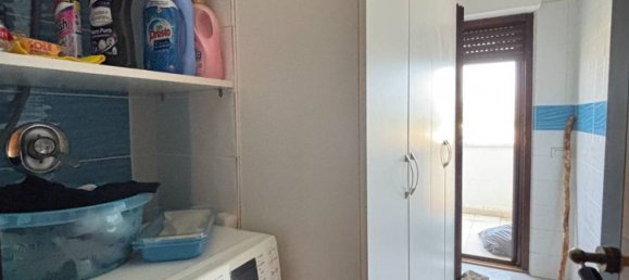 4-salle Appartement à Sulmona, Italy No. 299497 8