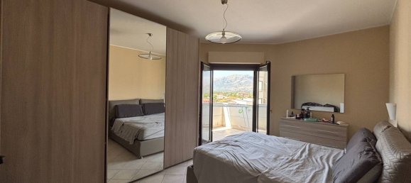 4-salle Appartement à Sulmona, Italy No. 299497 6