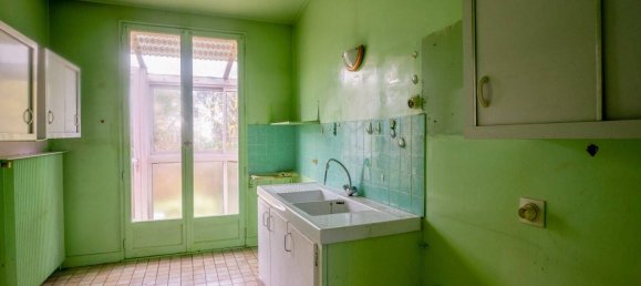 5 bedrooms House in Antony, France No. 162974 6