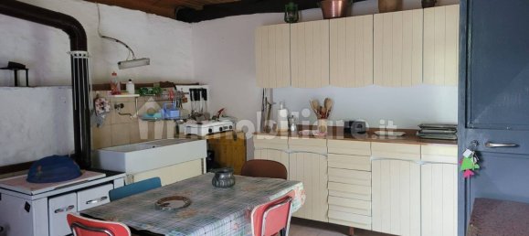2 Schlafzimmer Haus in Miazzina, Italy, Nr. 287040 9