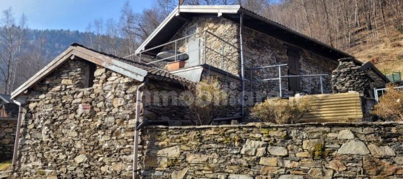 2 Schlafzimmer Haus in Miazzina, Italy, Nr. 287040 2