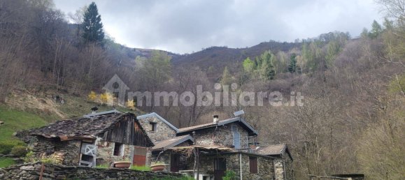 2 Schlafzimmer Haus in Miazzina, Italy, Nr. 287040 3