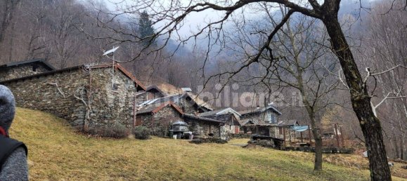 2 Schlafzimmer Haus in Miazzina, Italy, Nr. 287040 4
