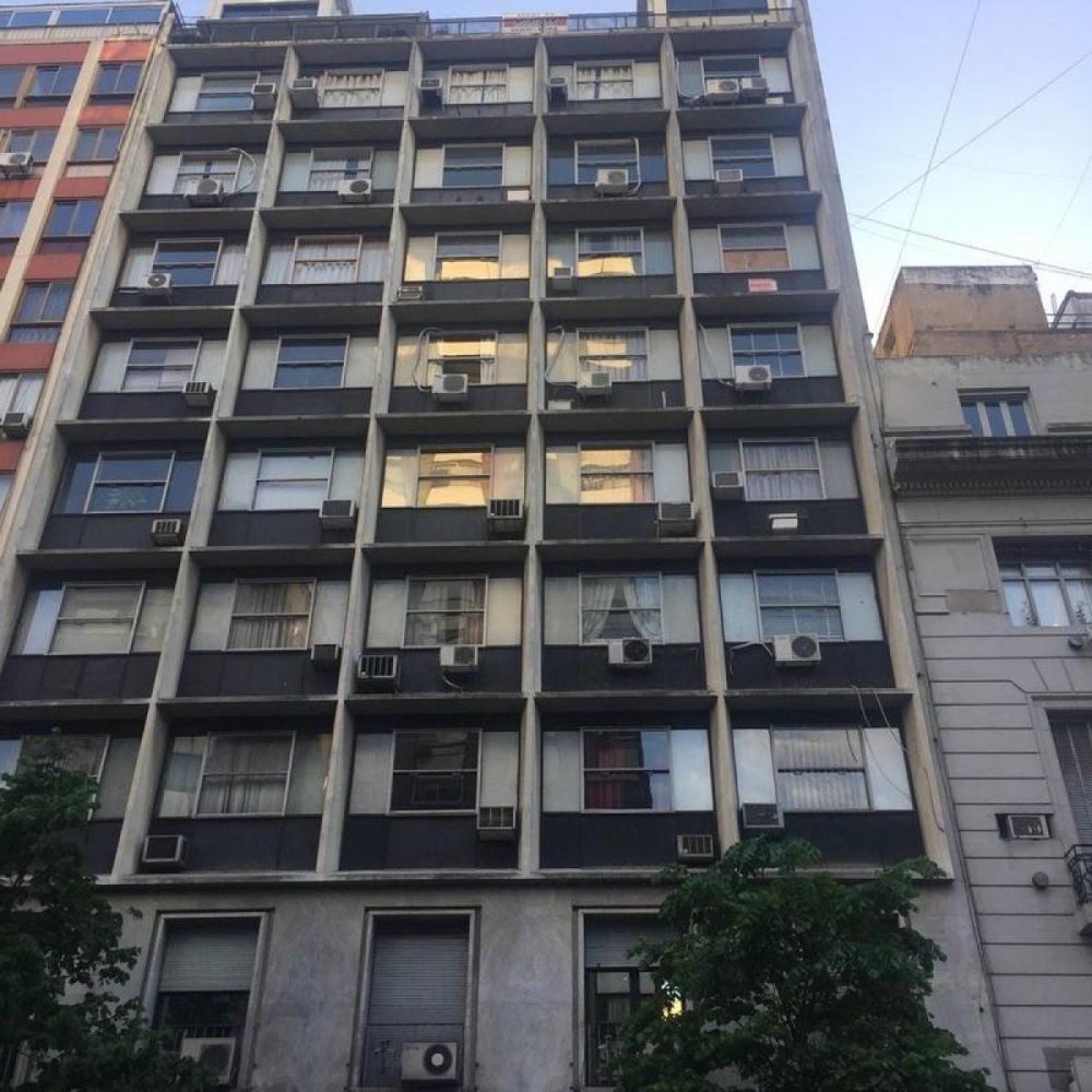 111m² Office in Buenos Aires, Argentina No. 108960