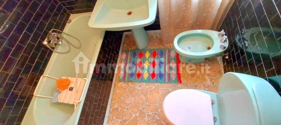 3 bedrooms House in Carrara, Italy No. 45684 41