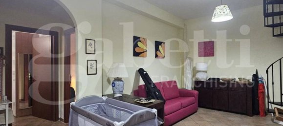 3 Schlafzimmer Villa in Scalea, Italy, Nr. 339359 5