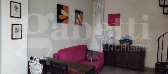 3 Schlafzimmer Villa in Scalea, Italy, Nr. 339359 8