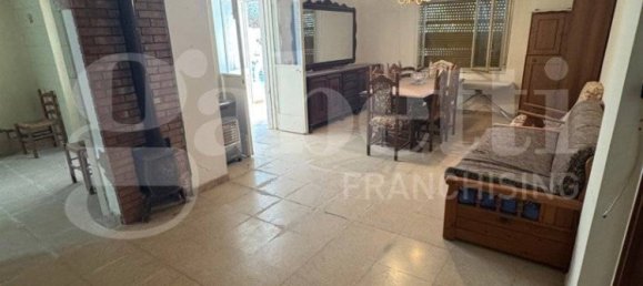 5 rooms House in Caltanissetta, Italy No. 349803 3