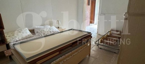 5 rooms House in Caltanissetta, Italy No. 349803 9