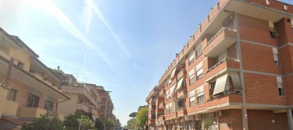 3 rooms Apartment in Pomezia, Italy No. 191008 4
