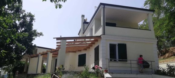 Villa de 5 habitaciónes en Montescudo Monte Colombo, Italy No. 206365 11