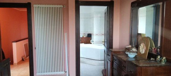 Villa de 5 habitaciónes en Montescudo Monte Colombo, Italy No. 206365 14