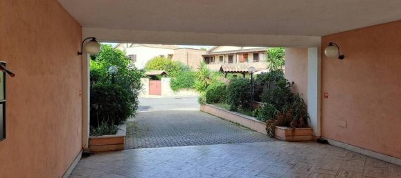 2 rooms Apartment in Rome, Italy No. 28679 22
