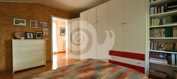 3 bedrooms Villa in Udine, Italy No. 172524 14