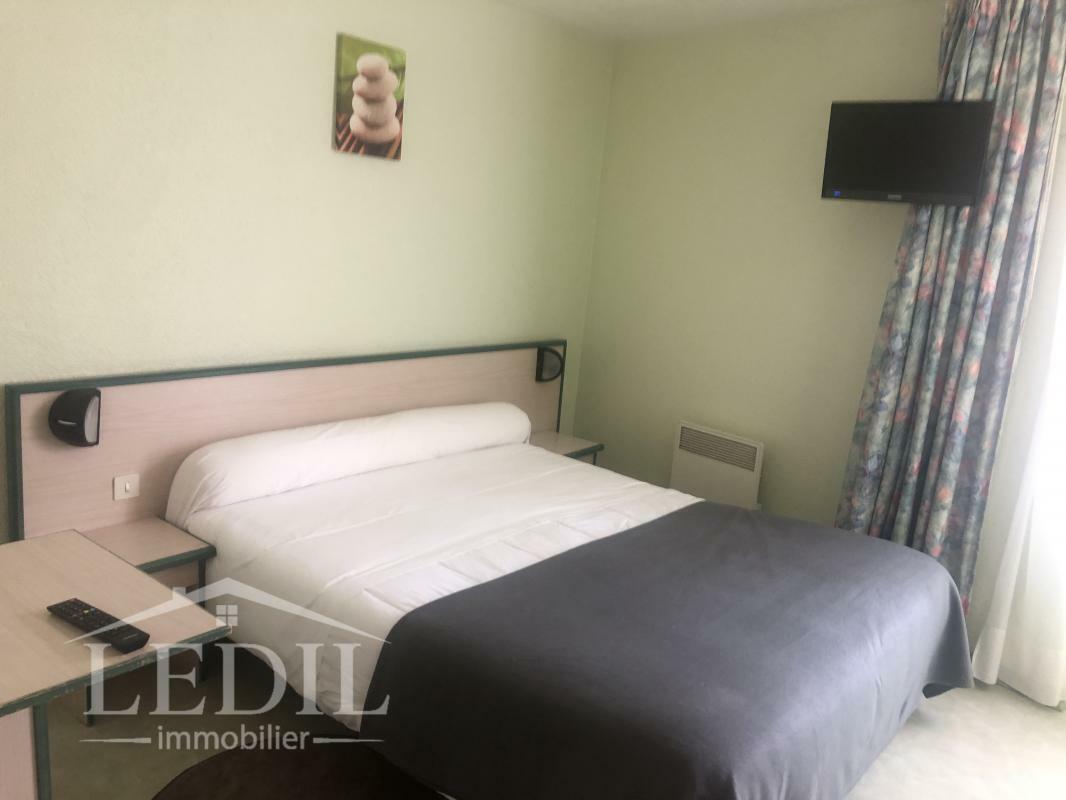 Imóvel comercial em Puy-de-Dome, France 297 m² N.º 355823