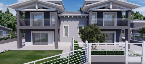 Вилла с 6 комнатами в Карпенедоло, Италия № 29688 2