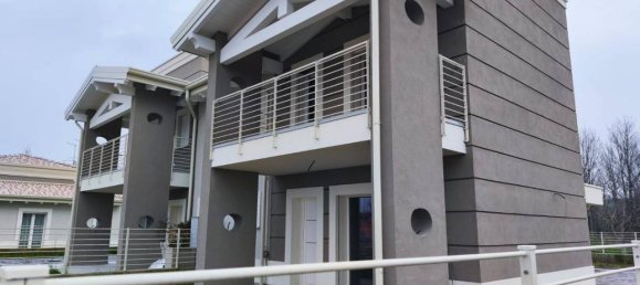 Вилла с 6 комнатами в Карпенедоло, Италия № 29688 6