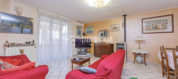 Villa de 4 habitaciónes en Vellezzo Bellini, Italy No. 157357 4