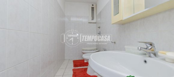 Villa de 4 habitaciónes en Vellezzo Bellini, Italy No. 157357 18