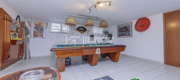 Villa de 4 habitaciónes en Vellezzo Bellini, Italy No. 157357 12