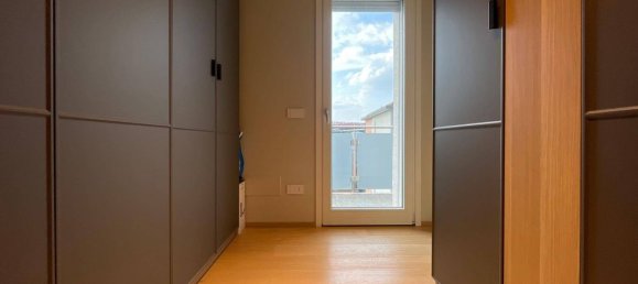 3 Schlafzimmer Wohnung in Milan, Italy, Nr. 364234 35