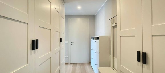 3 Schlafzimmer Wohnung in Milan, Italy, Nr. 364234 28