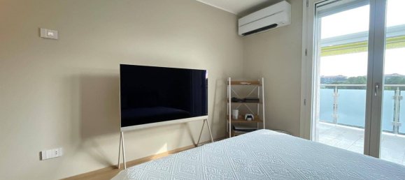 3 Schlafzimmer Wohnung in Milan, Italy, Nr. 364234 33