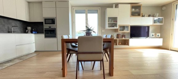 3 Schlafzimmer Wohnung in Milan, Italy, Nr. 364234 2