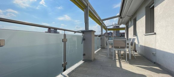 3 Schlafzimmer Wohnung in Milan, Italy, Nr. 364234 22