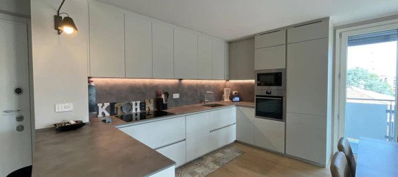 3 Schlafzimmer Wohnung in Milan, Italy, Nr. 364234 16