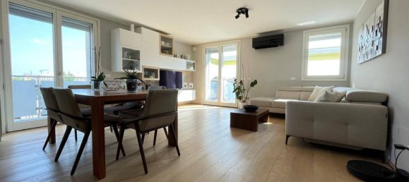 3 Schlafzimmer Wohnung in Milan, Italy, Nr. 364234 11